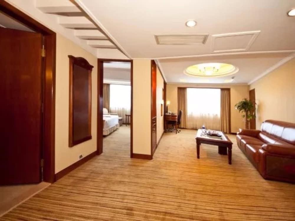 Sunshine Holiday Hotel Fuzhou Fuzhou  Exterior photo